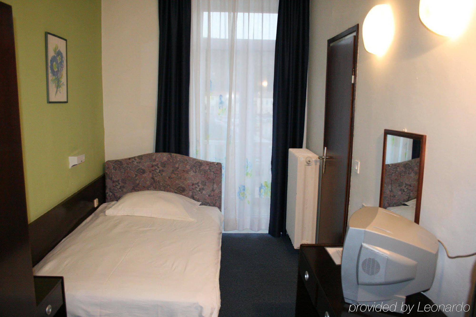 Hotel Istra Раб Стая снимка